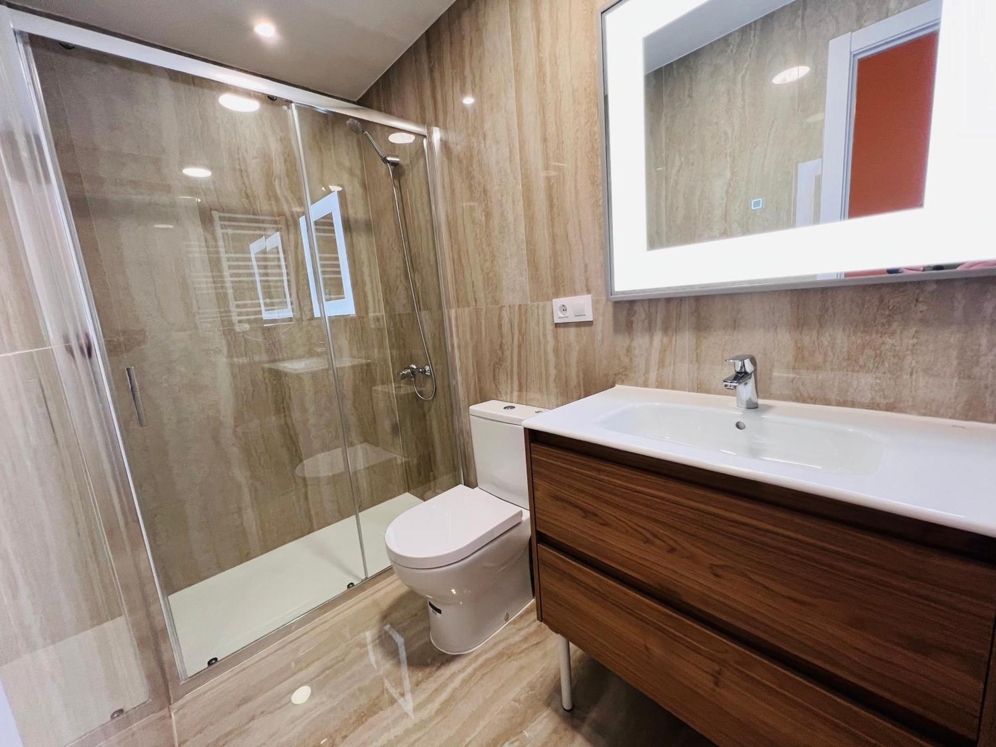 Rosa Rooms, Habitacion Con Bano Privado Pozuelo de Alarcon Bagian luar foto