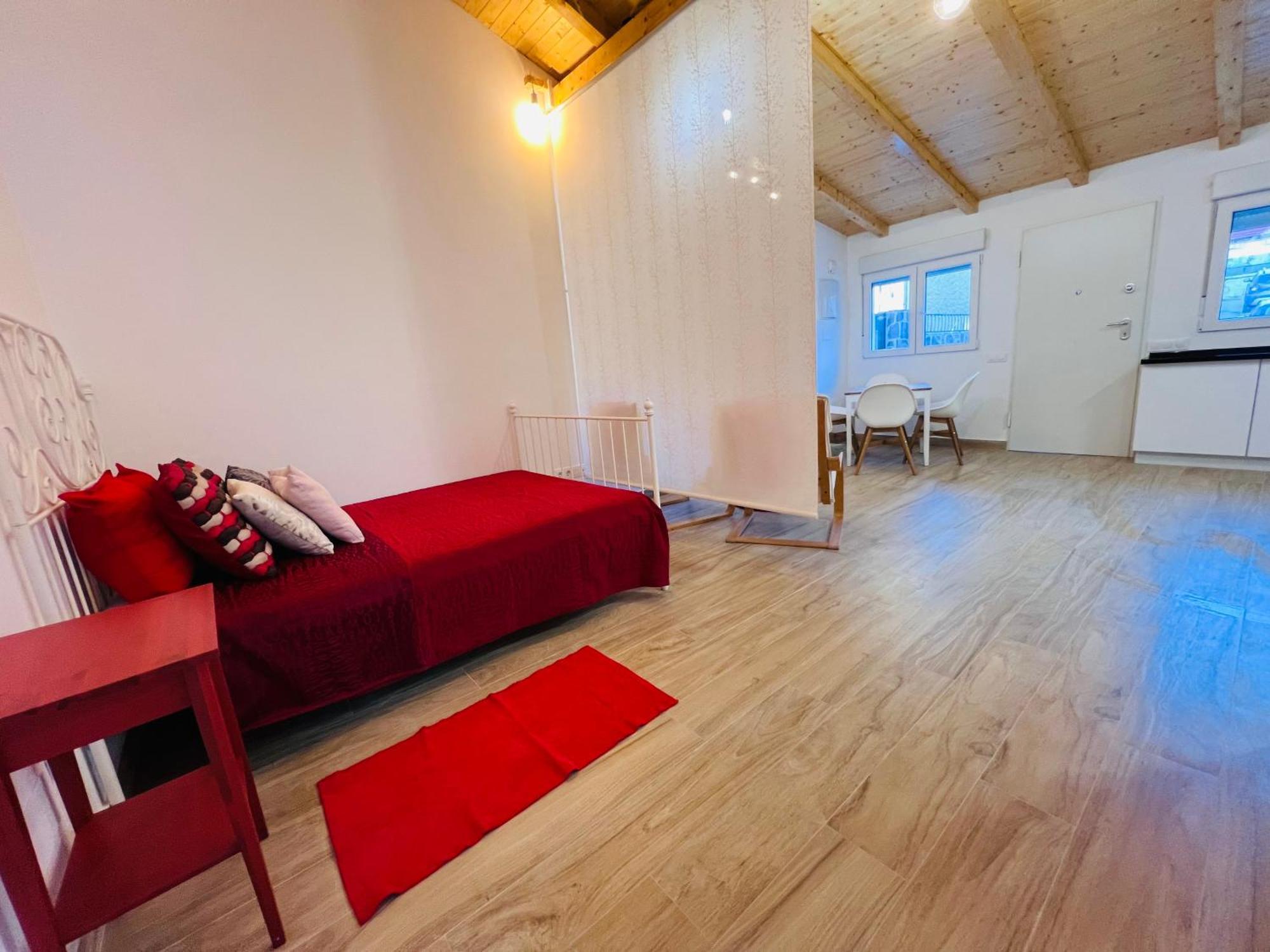 Rosa Rooms, Habitacion Con Bano Privado Pozuelo de Alarcon Bagian luar foto